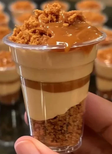 Delicious mini cheesecake cups topped with fresh berries